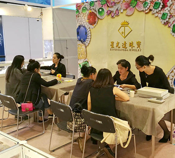 星光达香港展：看展淘货，何需拼尽洪荒之力!